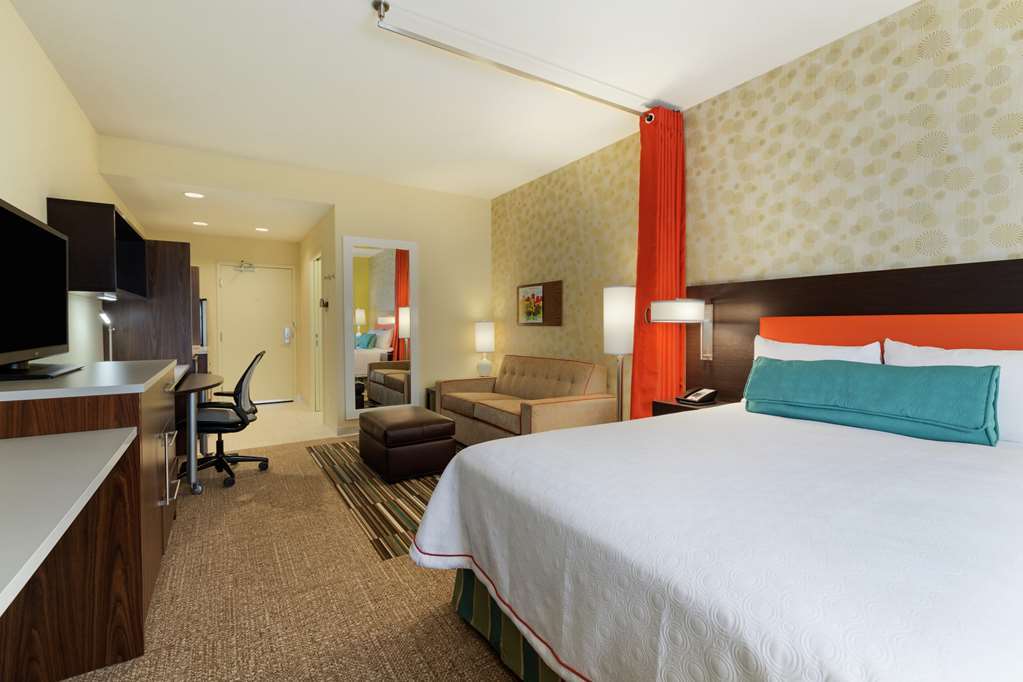 Home2 Suites By Hilton Roseville Minneapolis Room photo